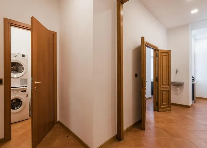 The Rent - Three-bedroom Near The Quirinale Daire Roma